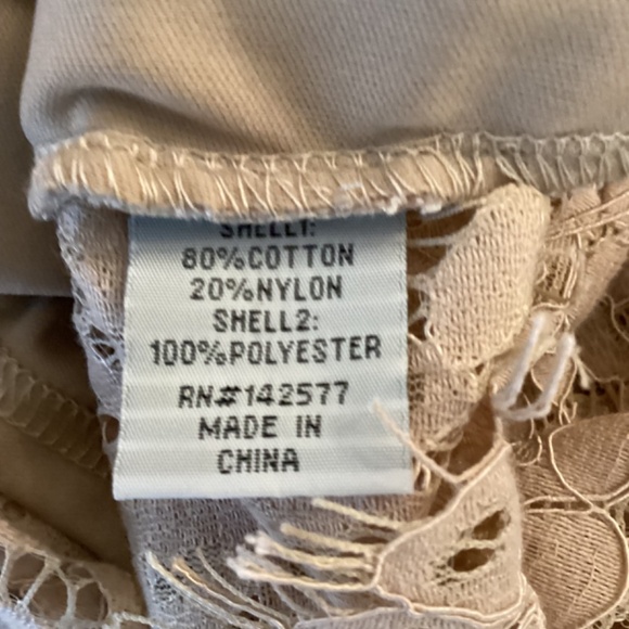 Haute Monde Tan Lace Sleeveless Top Blouse Navy Embroidery Size Medium - Picture 8 of 8